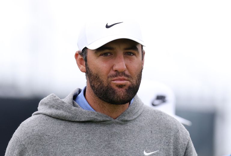 Beste golfer ter wereld doet vlak voor belangrijk toernooi opmerkelijke onthulling: 'Dat is niet bevredigend'