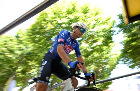 Verwarring in Tour de France: ploeggenoot Mathieu van der Poel ontsnapt aan vervelende straf na chaotische sprint