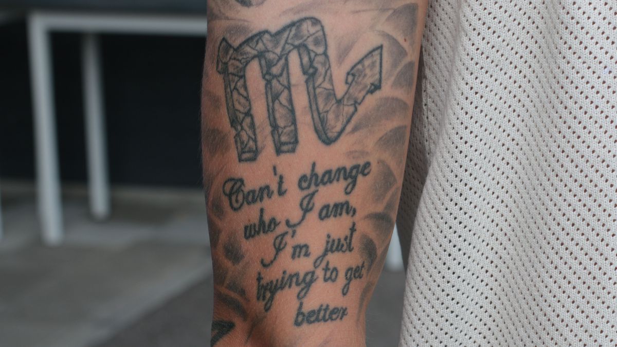 Michiel Kramer is dol op zijn tattoos: 'Sommige momenten zeggen veel over mij, dan zet ik het er gewoon op'