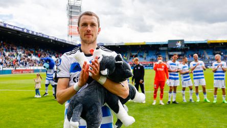 PEC Zwolle laat Thomas Lam transfervrij vertrekken om warmhartige reden: 'Het waren geen makkelijke maanden'