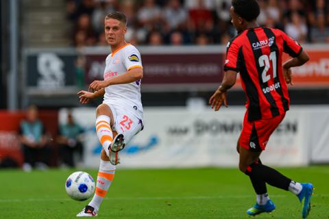 Joey Veerman spreekt zich uit over transfer naar Borussia Dortmund: 'Ze moeten wel haast maken'