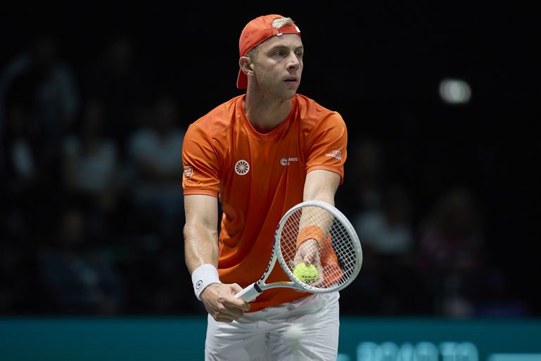 Tallon Griekspoor zet dubbelspel Davis Cup onder enorme druk na nederlaag tegen Flavio Cobolli