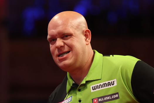 Positief, maar ook schrikbarend: aparte terugkeer voor Michael van Gerwen tussen de wereldtop