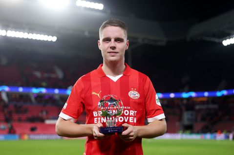 Topvoetballer Joey Veerman verbaast zichzelf met 'perfectie': 'Dat is niet hoe het normaal gaat'