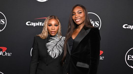Tennisiconen Serena en Venus Williams kondigen groot nieuws aan: 'Dit is een ontdekkingstocht'