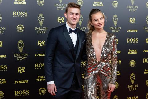 Breuk met Oranje-verdediger Matthijs de Ligt doet heel veel pijn voor Annekee Molenaar: 'Zó kwetsbaar'