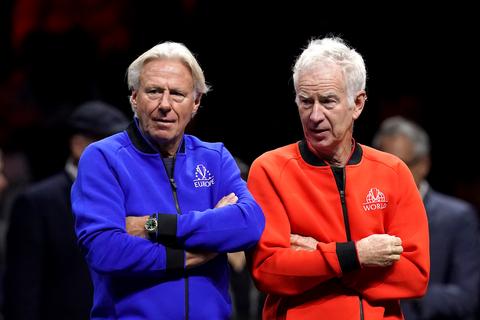 Tennislegende John McEnroe lacht om opmerkelijke gewoonte van rivaal Björn Borg: 'Als hij daar blij van wordt...'