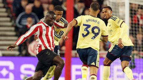 Sunderland-sensatie Brian Brobbey (24) ontvangt lofzang richting clash met AZ: 'Dan kan hij écht die stap maken'