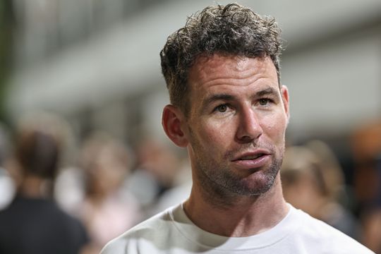 Topwielrenner Mark Cavendish kan in voetsporen Sifan Hassan treden na besluit over toekomst: 'Dat wil ik nu'