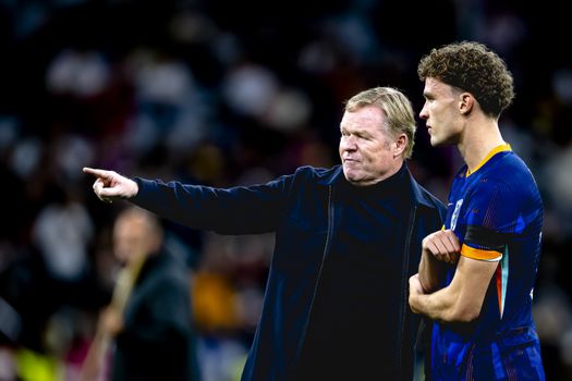 Louis van Gaal had oplossing voor 'hulpeloosheid' van Oranje: 'Ronald Koeman is minder dwingend'