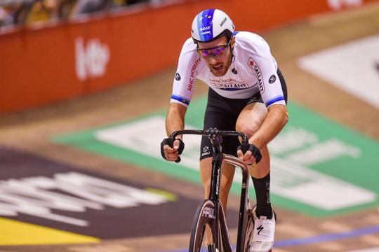 Nederlandse wielrenner per direct uit Tour of Holland gezet vanwege bizarre reden: 'Het is heel simpel'