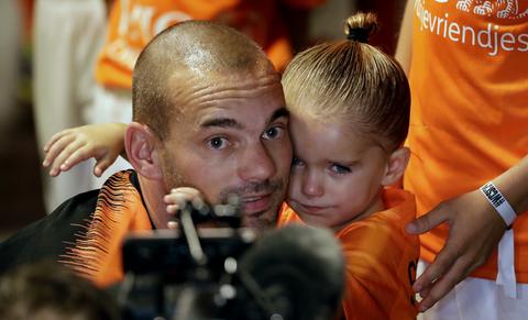 Voetbalicoon Wesley Sneijder staat stil bij 'grootste geschenk in zijn leven' op bijzondere dag