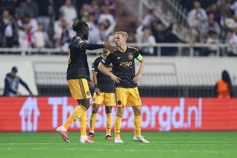 Ajax loopt tonnen mis met blamage: dit is het verdiende prijzengeld van de Nederlandse clubs in Europa