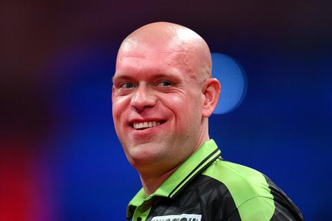 Topdarter Michael van Gerwen (37) eerlijk over huidige situatie: ‘Dan zou ik wel teleurgesteld zijn’