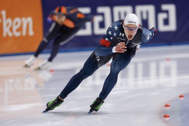 Topschaatser Jordan Stolz waarschuwt Kjeld Nuis en andere Nederlanders met strakke tijd