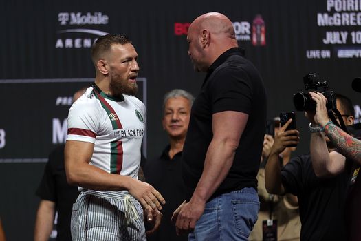 UFC-baas Dana White deelt schokkend nieuws over mogelijke comeback Conor McGregor