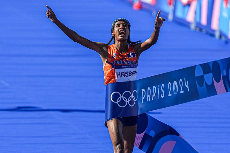 Femke Bol grijpt in geboortestad mis: Sifan Hassan wint bij Atletiekgala van Atletiekunie