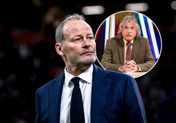 Johan Derksen onthult 'publiek geheim' bij Ajax: 'Dat vinden ze een geweldige flapdrol'