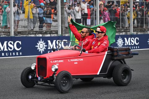 'Topcoureurs Lewis Hamilton en Charles Leclerc hebben kans om malaise bij Ferrari te ontvluchten'