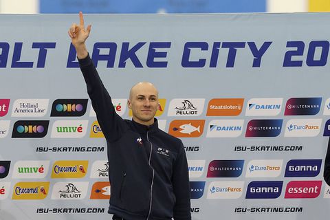 Sensationele Franse topschaatser (29) doet opmerkelijke onthulling na wereldrecord