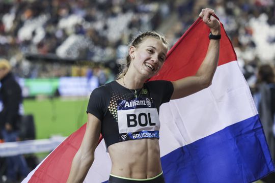 Topatlete Femke Bol deelt bijzondere prestatie: waanzinnige tijd had olympisch goud kunnen opleveren