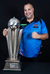 Jermaine Wattimena veranderde zijn worp en pijlen op weg naar WK darts: 'Nu is alles mogelijk'