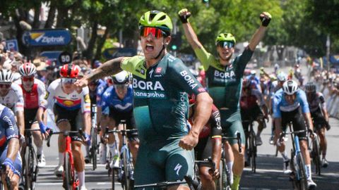 Sam Welsford wint eerste etappe Tour Down Under door sleep van Boy van Poppel