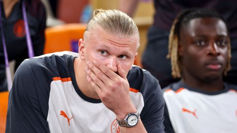 Lionel Messi en Erling Haaland eindigden allebei op evenveel punten bij FIFA Awards