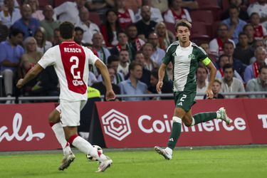 Ajax laat Naci Ünüvar transfervrij vertrekken en heeft Griekse vervanger van Devyne Rensch op het oog