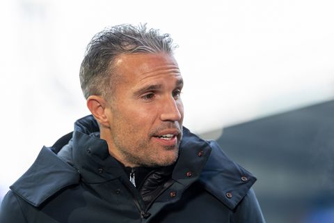 Robin van Persie is op zoek naar juiste 'mindset' bij Feyenoord: 'Ik besef heel goed dat ik met mensen te maken heb'