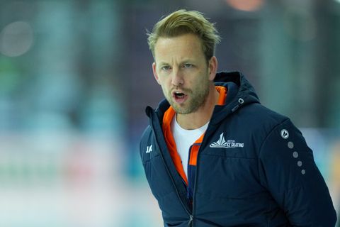 Ex-topschaatser Michel Mulder (39) deelt 'ups en downs' na operatie: 'De hoofdpijn is er nog'
