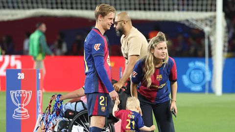 Vrouw van Frenkie de Jong vangt topvoetballer na domper liefdevol op: 'We vogelen het leven weer uit'