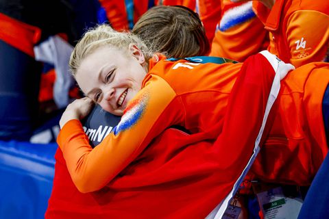 Opvallende observatie van bondscoach: 'Xandra Velzeboer en Jens van 't Wout trekken meer naar elkaar toe'