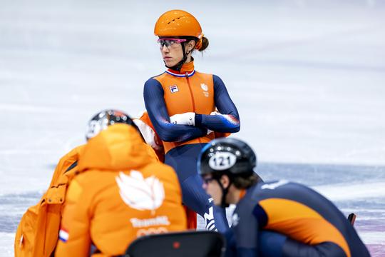 Gemengde gevoelens rond pikante situatie Suzanne Schulting in Milaan: ‘Dat ligt allemaal gevoelig’