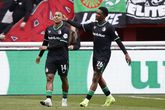Igor Paixao en Givairo Read waren op stoom tegen FC Twente met in totaal drie goals en vijf assists. ©ANP.
