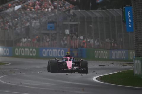 Chaos bij openingsrace Formule 1: zes crashes en grote fout bij McLaren in Grand Prix Australië