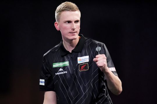 Topdarter Wessel Nijman (25) pakt dankzij grote titel meer prijzengeld dan 38-voudig winnaar Michael van Gerwen