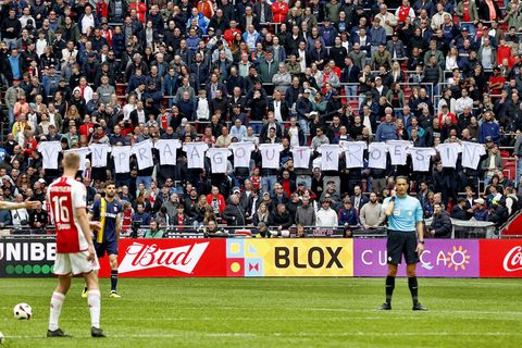 Supportersvereniging Ajax stuurt brandbrief en staat achter Alex Kroes: 'Er is werk aan de winkel'