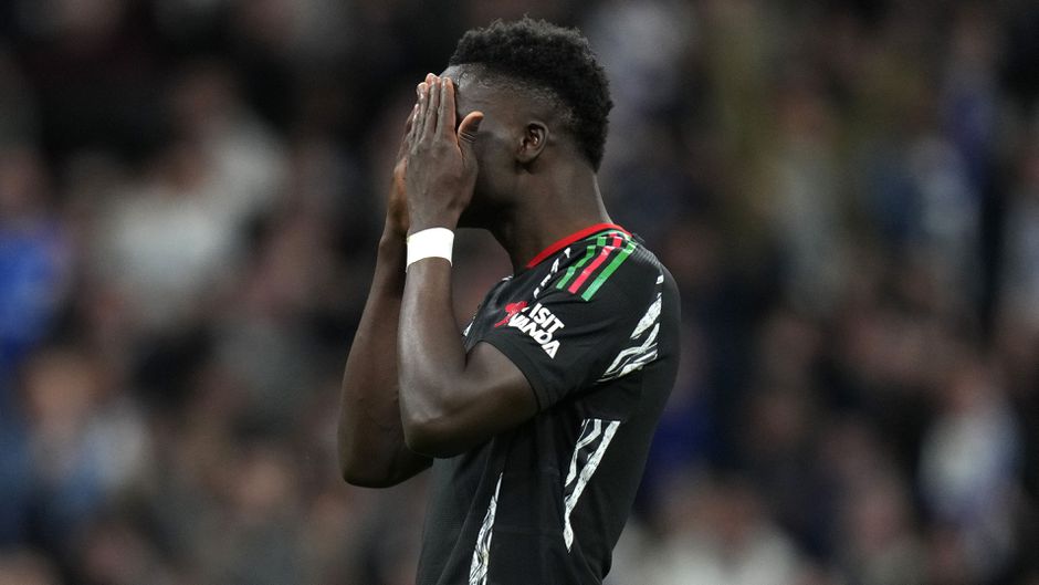 Rafael van der Vaart fileert Arsenal-ster Bukayo Saka na cruciale misser tegen Real Madrid: 'Het is een schande'