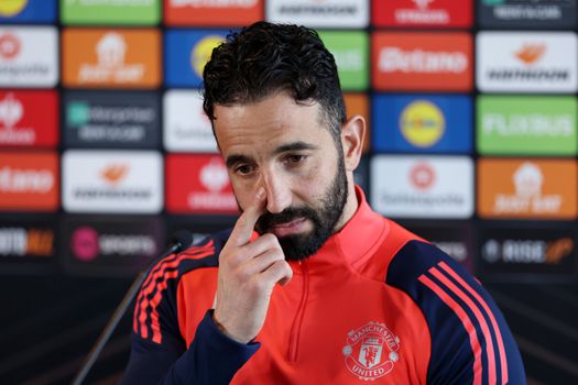 Trainer Ruben Amorim mist warmte en steun van fans bij Manchester United: 'We weten wat we doen'
