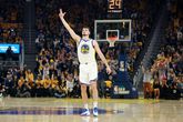 'Batman' en 'Robin' stelen de show voor Golden State Warriors in play-in NBA, grote rol voor Nederlander