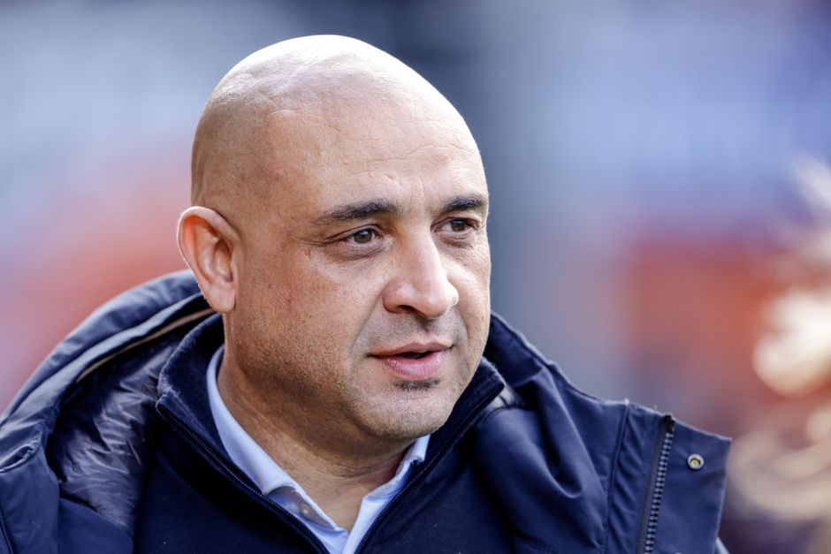 FC Volendam en hoofdtrainer Regillio Simons gaan na dit seizoen uit elkaar