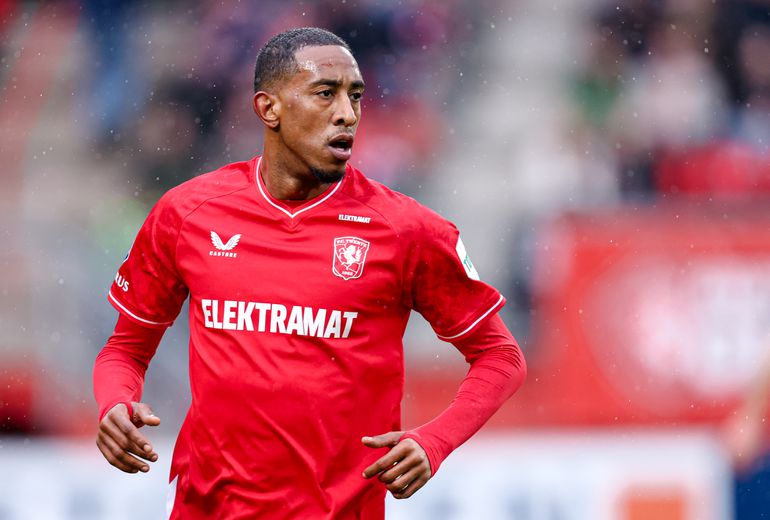 'Hij verdient een tweede kans': clubloze Joshua Brenet mag voor Curaçao uitkomen