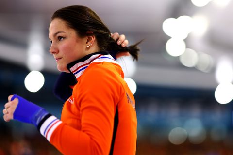 Schaatssensatie Angel Daleman (18) showt afgetrainde lichaam en krijgt complimenten van vriend: 'Knapperd'