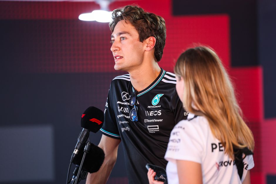 Mercedes-coureur George Russell spreekt zich uit over 'verdachte situatie' in Formule 1: 'Belachelijk'