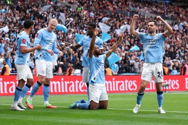 Briljant hakje helpt Manchester City aan bekerdubbel na FA Cup-zege op Chelsea