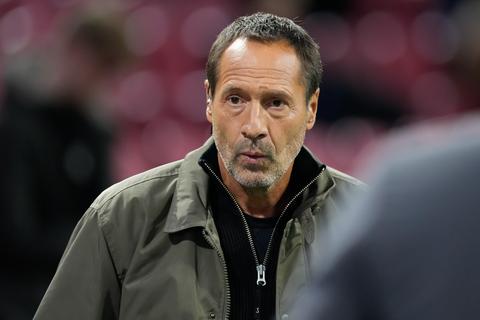 Ajax-icoon John van 't Schip deelt emotionele herinnering: 'Altijd in mijn gedachten'