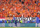 'Hollands geile party': buitenlandse media blikken terug op zege Oranje dankzij 'joker' Wout Weghorst