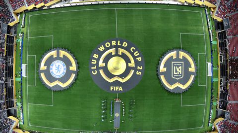 Weer veel lege stoeltjes bij WK voor clubs, waarin Chelsea begint met zege