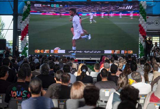 Rel op WK voetbal: commentator geschorst na merkwaardige blunder live op televisie